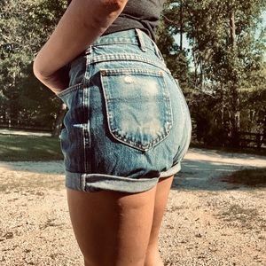 Women’s cutoffs